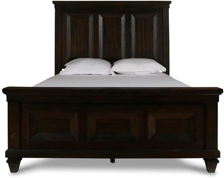 New Classic Sevilla 4-Piece Wood Queen Bedroom Set with Nightstand in Walnut
