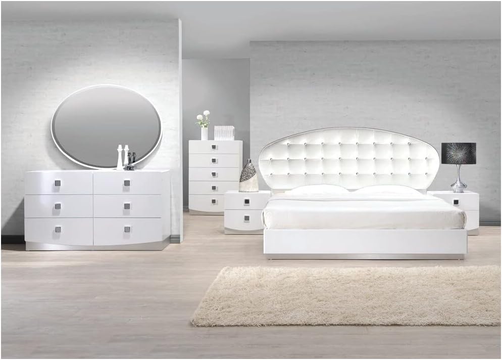 Best Master France 5-Piece Faux Leather East King Bedroom Set in White Lacquer