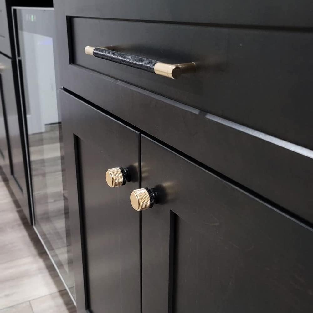 30 Pack 7 1/2 Inch 192 mm Gold and Black Cabinet Handles Cabinet Pulls Aluminum Handles Knurled Drawer Pulls Oxidation Finish with Diamond Pattern 8.6' Length (7.5' Hole Center)