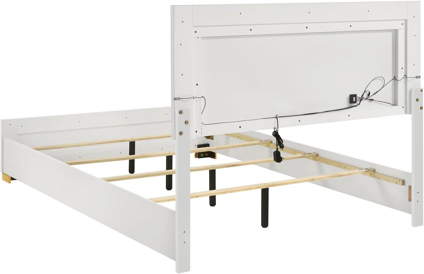 HomeStock Elegant Escape 5-Piece Eastern King Bedroom Set White