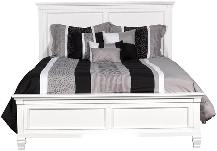 New Classic Tamarack 4-Piece Wood Queen Bedroom Set with Nightstand in White