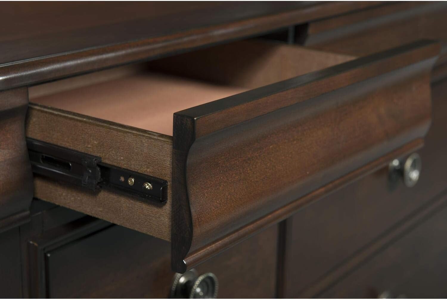 Picket House Furnishings Conley 4 Piece Queen Bedroom Set in Cherry