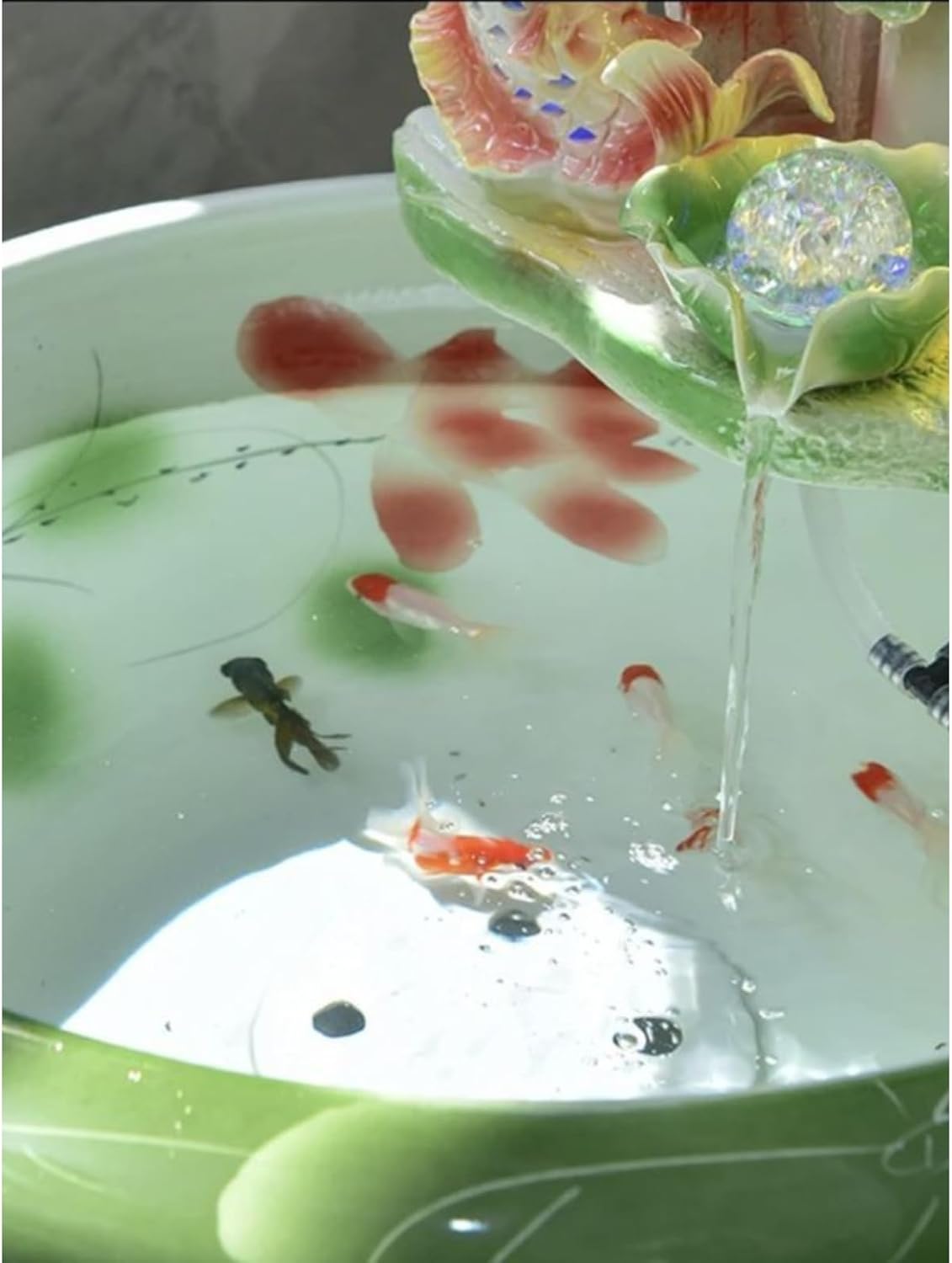 Cascading Rock Outdoor Water Fountain Ceramic Circulating Water Fountain Fish Tank, Living Room Courtyard New Chinese Floor Decoration for a Calming in Outdoor