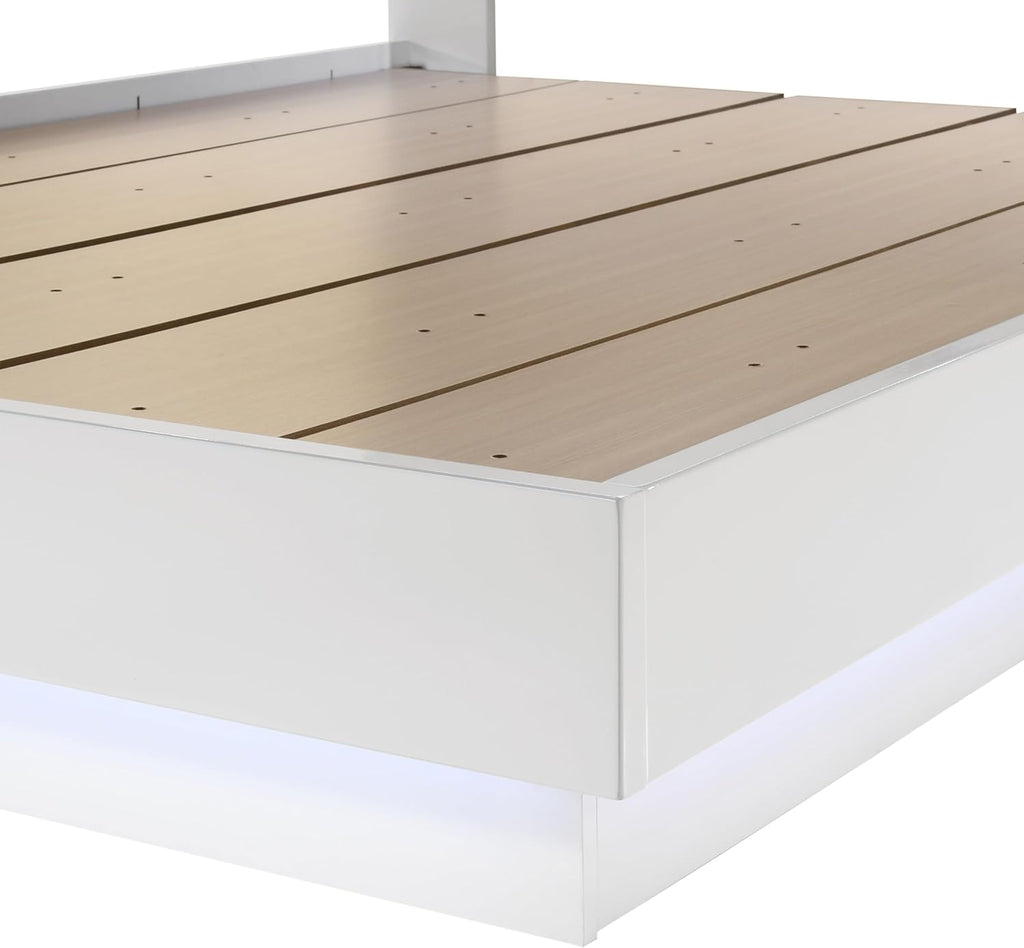 New Classic Furniture Paradox Wood King Bed, White