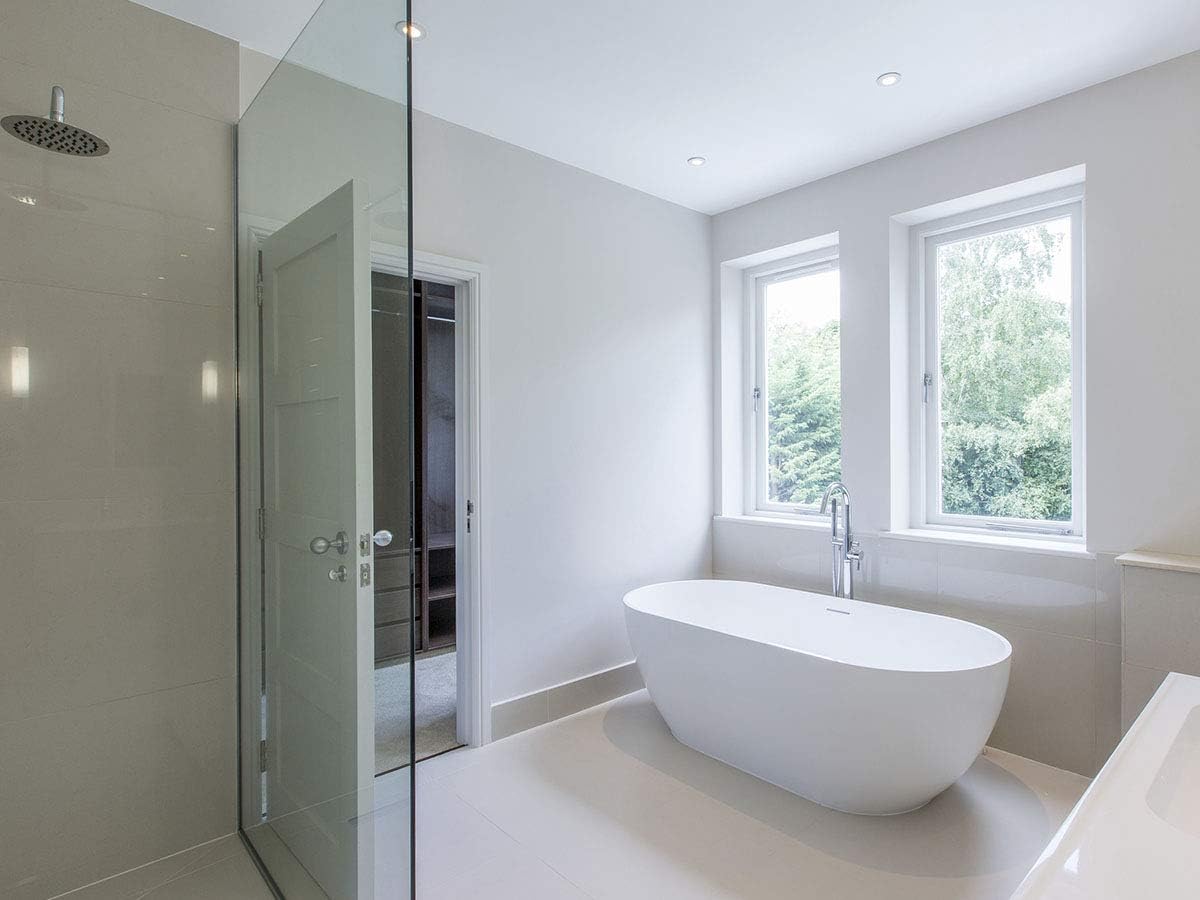 Carver Tubs - Seraphina 59' - Modern White Freestanding Soaking Bathtub - w/Chrome Drain - Two Person Contemporary Rounded Oval Acrylic Fiberglass Tub - Deep Relaxing Soak - 59'L x 29'W x 23.5'H