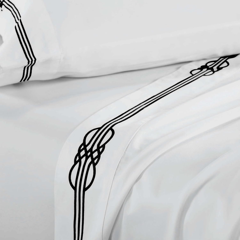 Superior Embroidered Cotton Bed Sheet Set, 1 Elastic Deep Pocket Fitted Sheet, 1 Flat Sheet, 2 Pillowcases, Daily Soft Sheets, Luxury, Elegant Design, Moonlawn Collection, King Size, White/Black