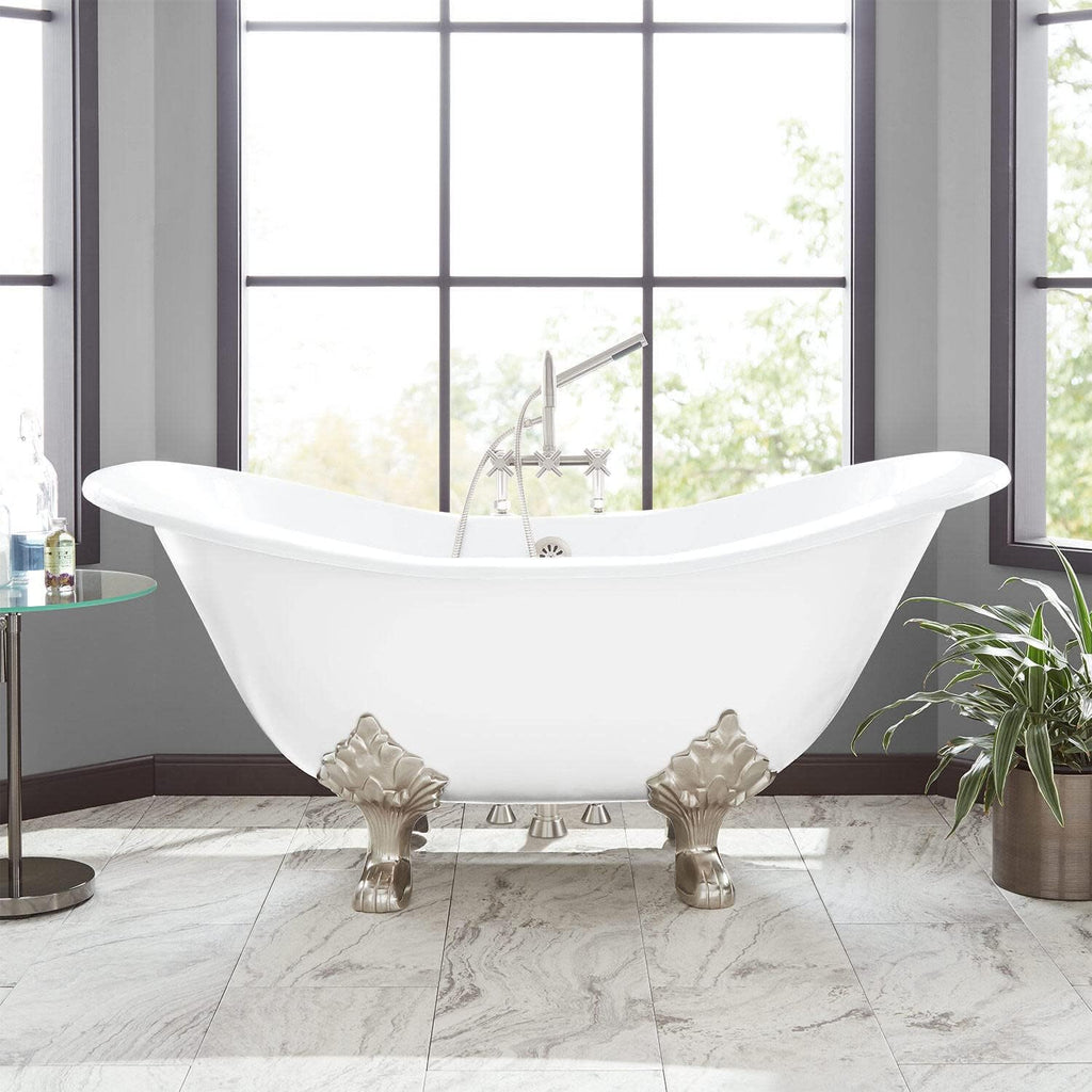 Signature Hardware 915546-61-RH-ND Arabella 61' Cast Iron Soaking Clawfoot Tub with Pre-Drilled Overflow Hole and 7' Rim Holes - Less Drain - White/Oil Rubbed Bronze Feet