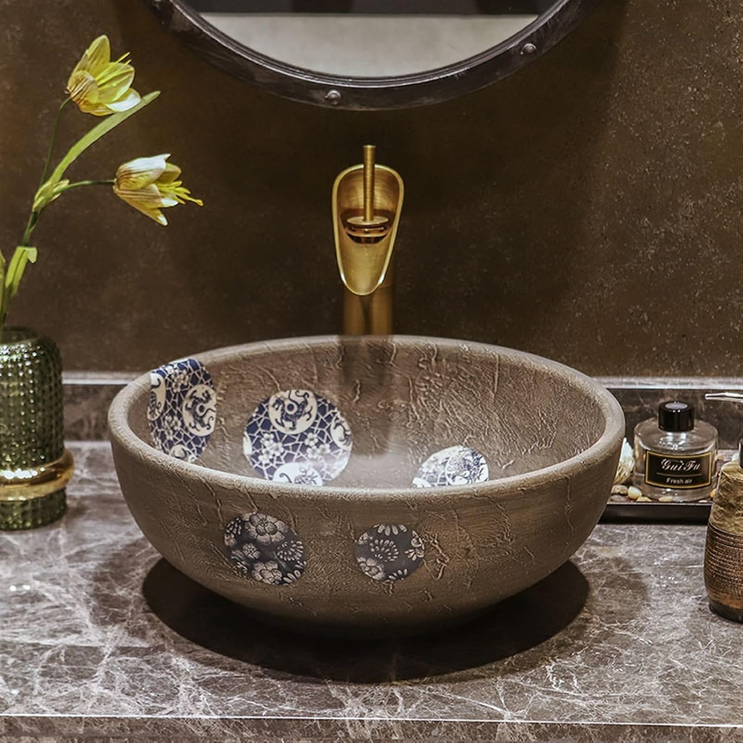 Bathroom Vessel Sink Art Countertop Basin Jingdezhen Ceramic Antique Washbasin Chinese Washbasin Round Washbasin with Accessories Bathroom Sink