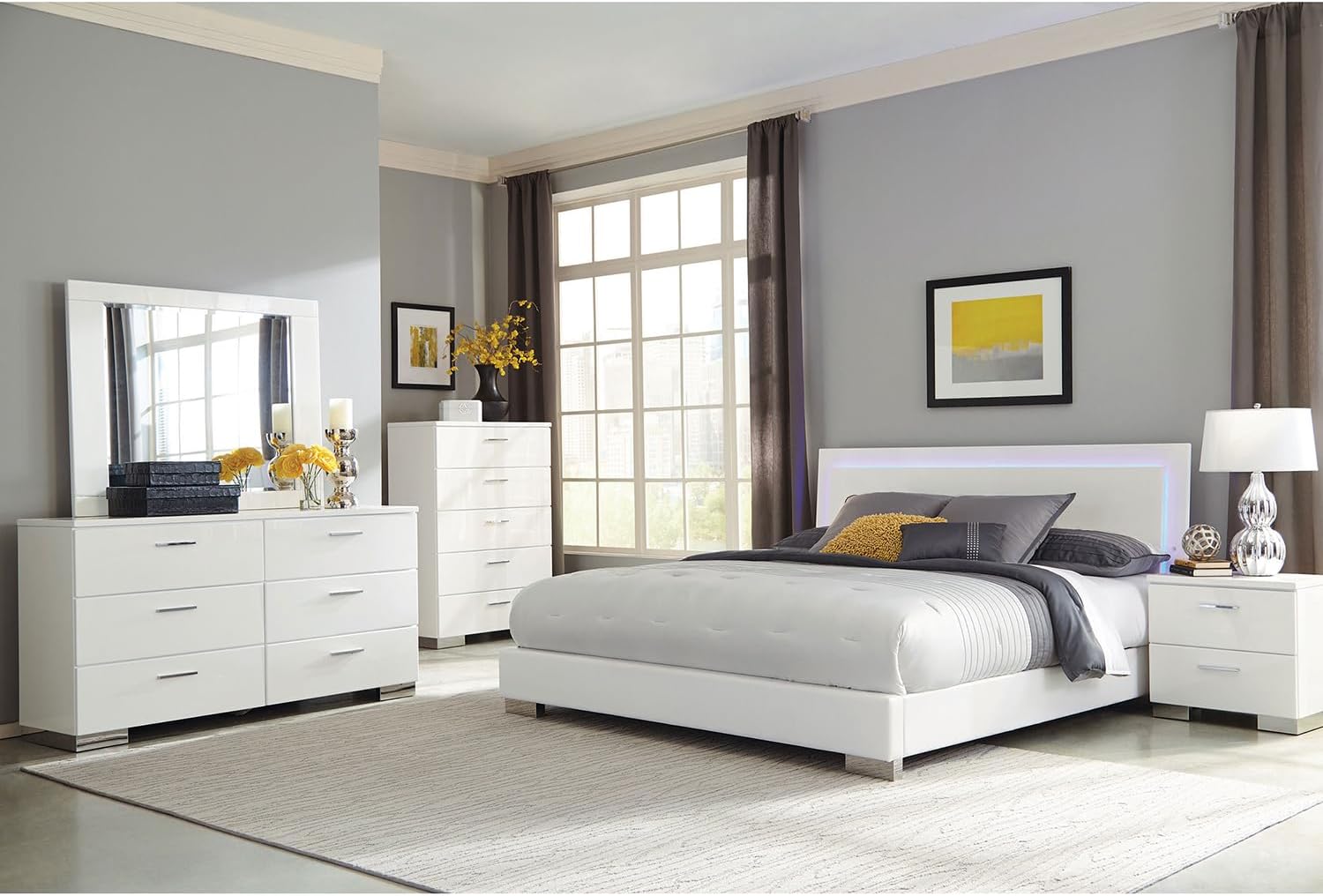 White High Gloss 5-piece Eastern King Bedroom Set