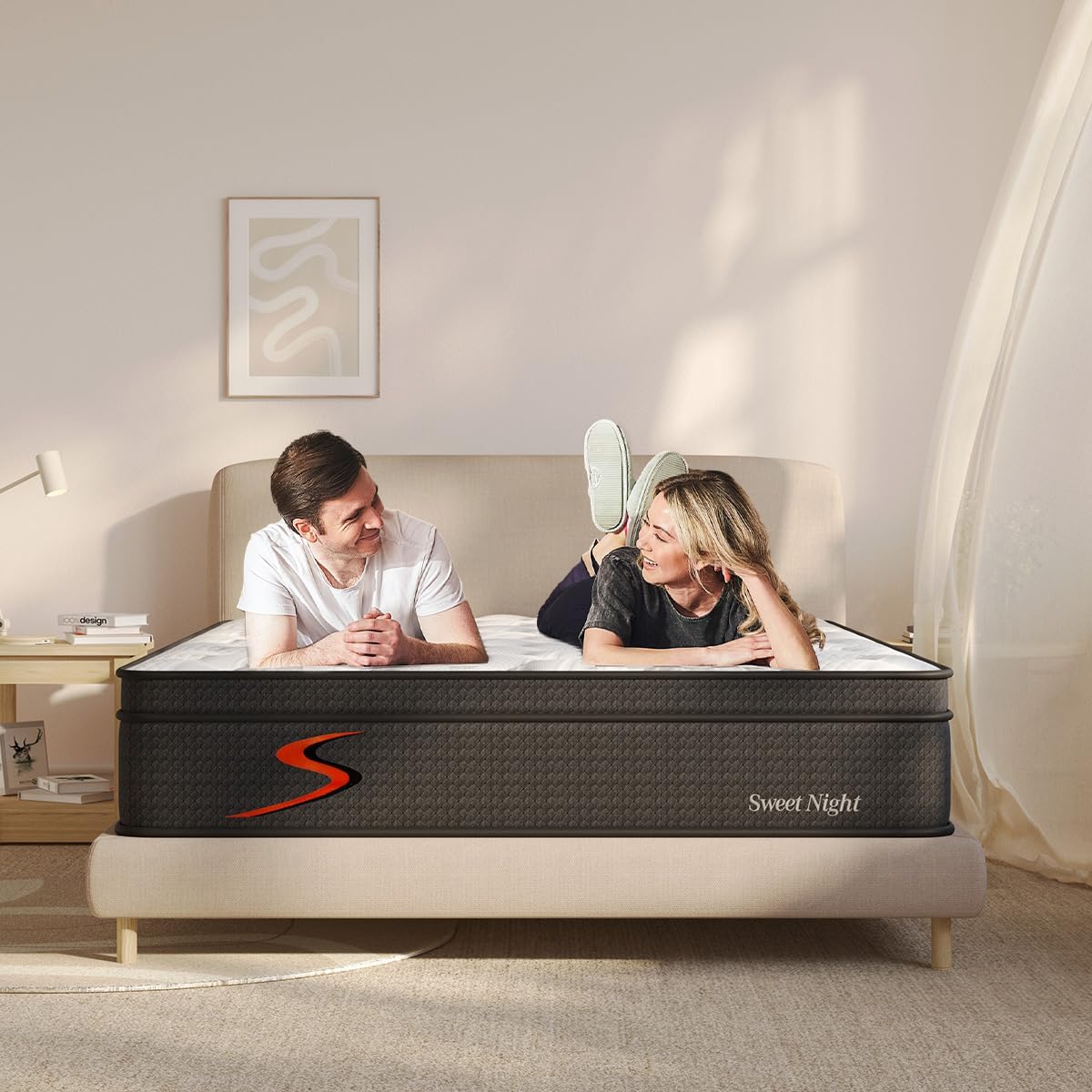 Sweetnight 10 Inch Queen Mattress in a Box - Gel Memory Foam Hybrid Mattress with Individually Pocketed Springs for Support & Comfort Sleep, Meidum Soft Queen Size Mattress