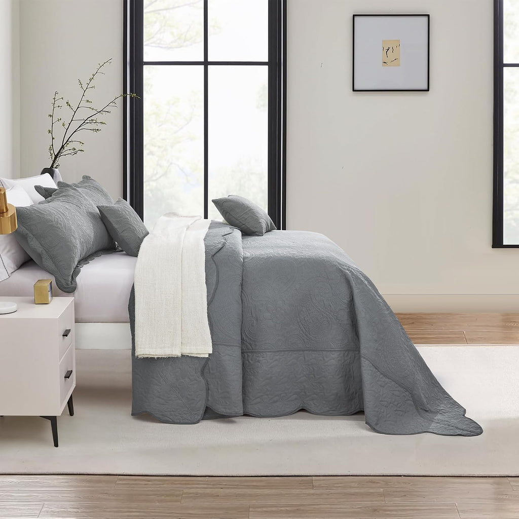 Oversized King Bedspread 128x120 Extra Wide, Ultrasonic Lightweight Bedding Cover, Paisley Pattern, Reversible, 5 Piece, 100% Microfiber, Grey