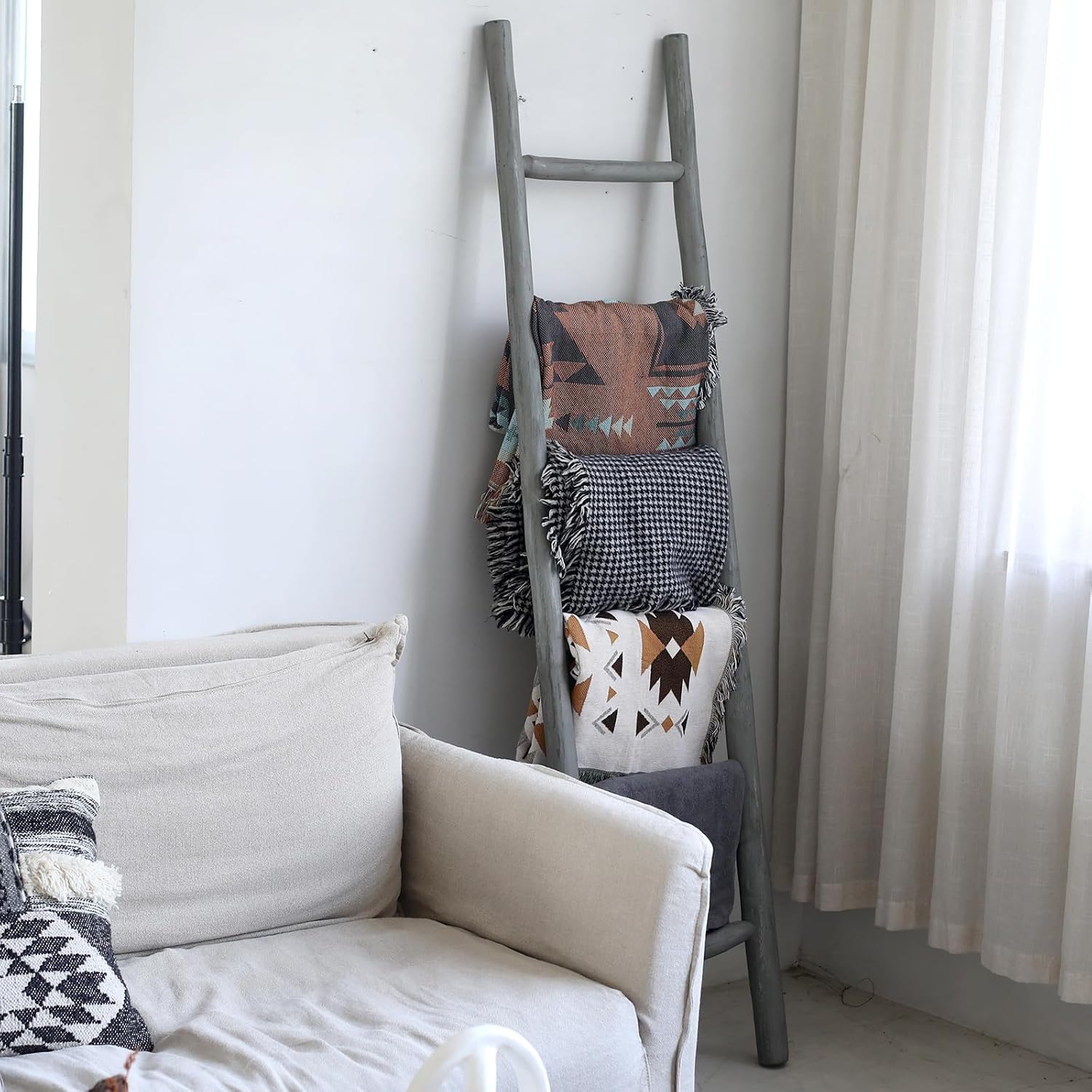 FUIN Fully Assembled 6ft Wood Blanket Ladder Living Room Decorative Wall Leaning Farmhouse Quilt Display Holder Rustic Wooden Towel Rack for Bathroom, Gray