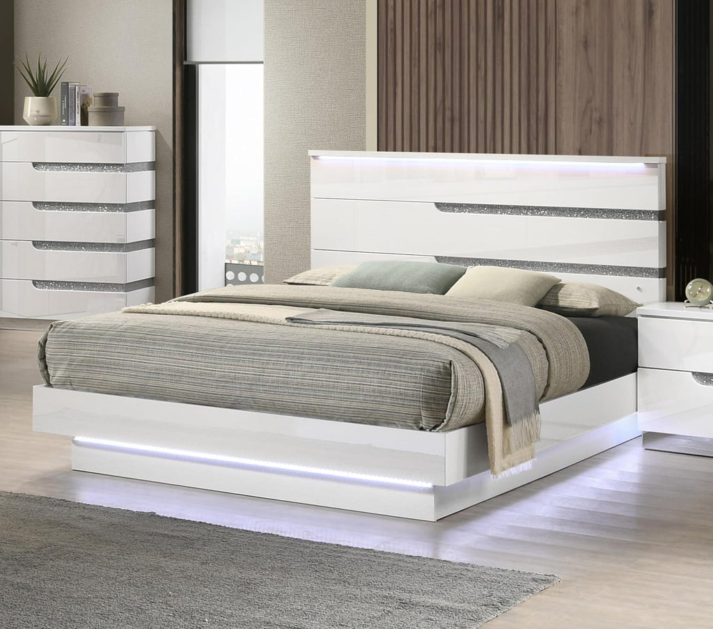 New Classic Furniture Paradox Wood King Bed, White