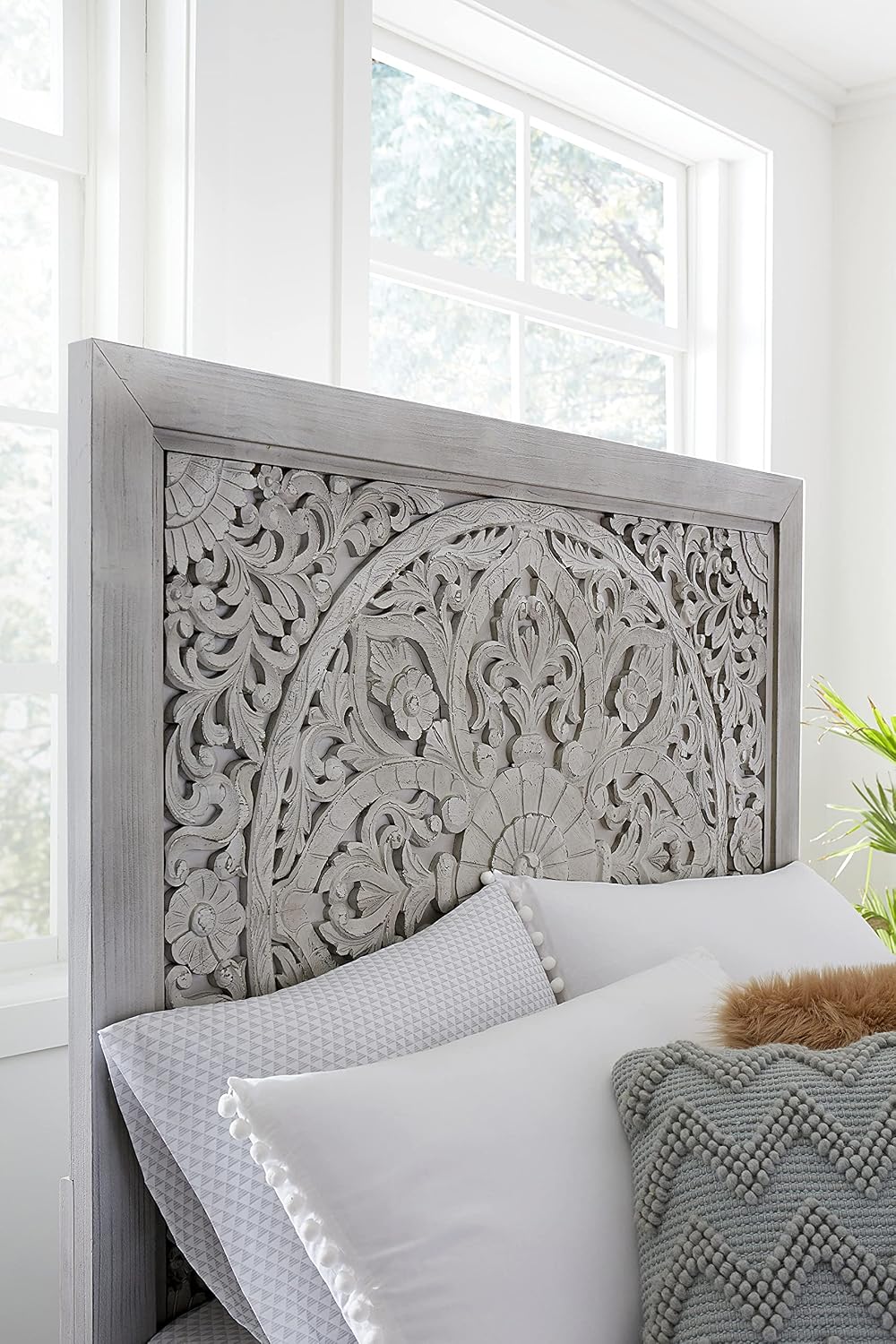 Modus Furniture Solid-Wood Low-Profile Bed, Full, Boho Chic - Washed White