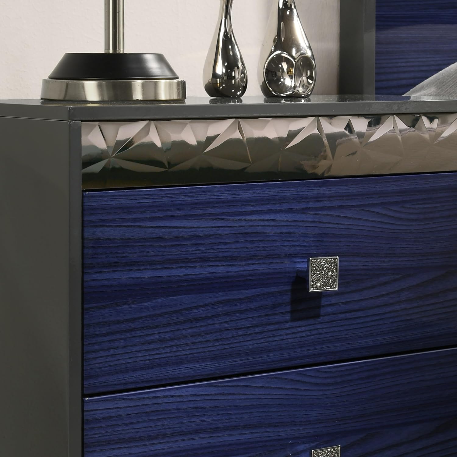 Furniture of America Scape Glam Solid Wood 5-Piece Bedroom Set with Geo Chrome Molding, Felt-Lined Top Drawer, Metal Side Glide, Square Knobs, No Box Spring Needed, King, Indigo Blue