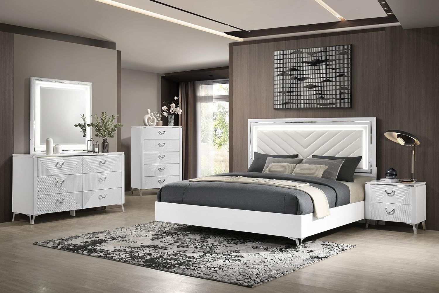 Coaster Home Furnishings - Cassia - Wood - 5-Piece Bedroom Set with Chevron-Tufted Headboard, LED Trim and Contemporary Design - Bedroom - Eastern King Size - White High Gloss - 215791KE-S5