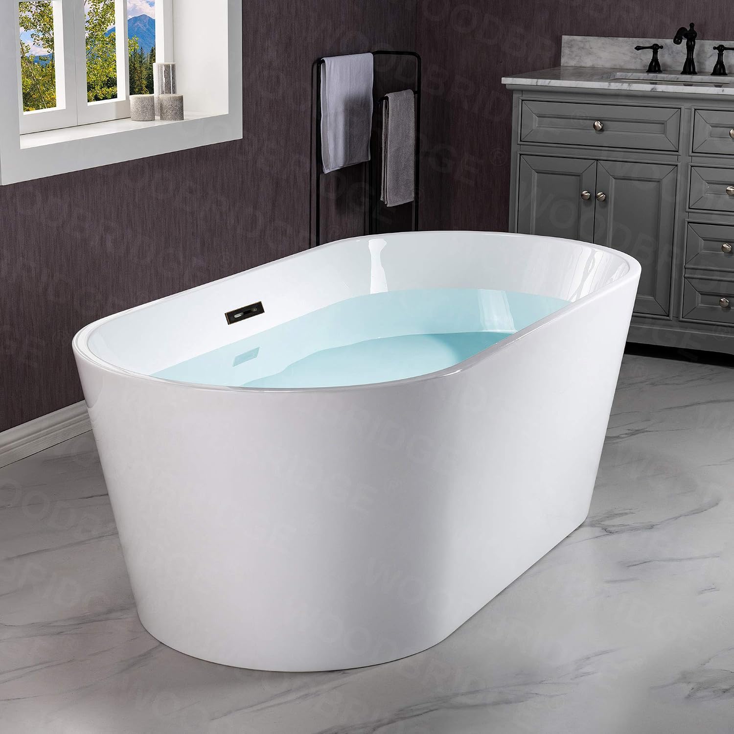 WOODBRIDGE 59' Acrylic Freestanding Bathtub Contemporary Soaking White Tub with Oil-Rubbed Bronze Overflow and Drain，B0014-ORB