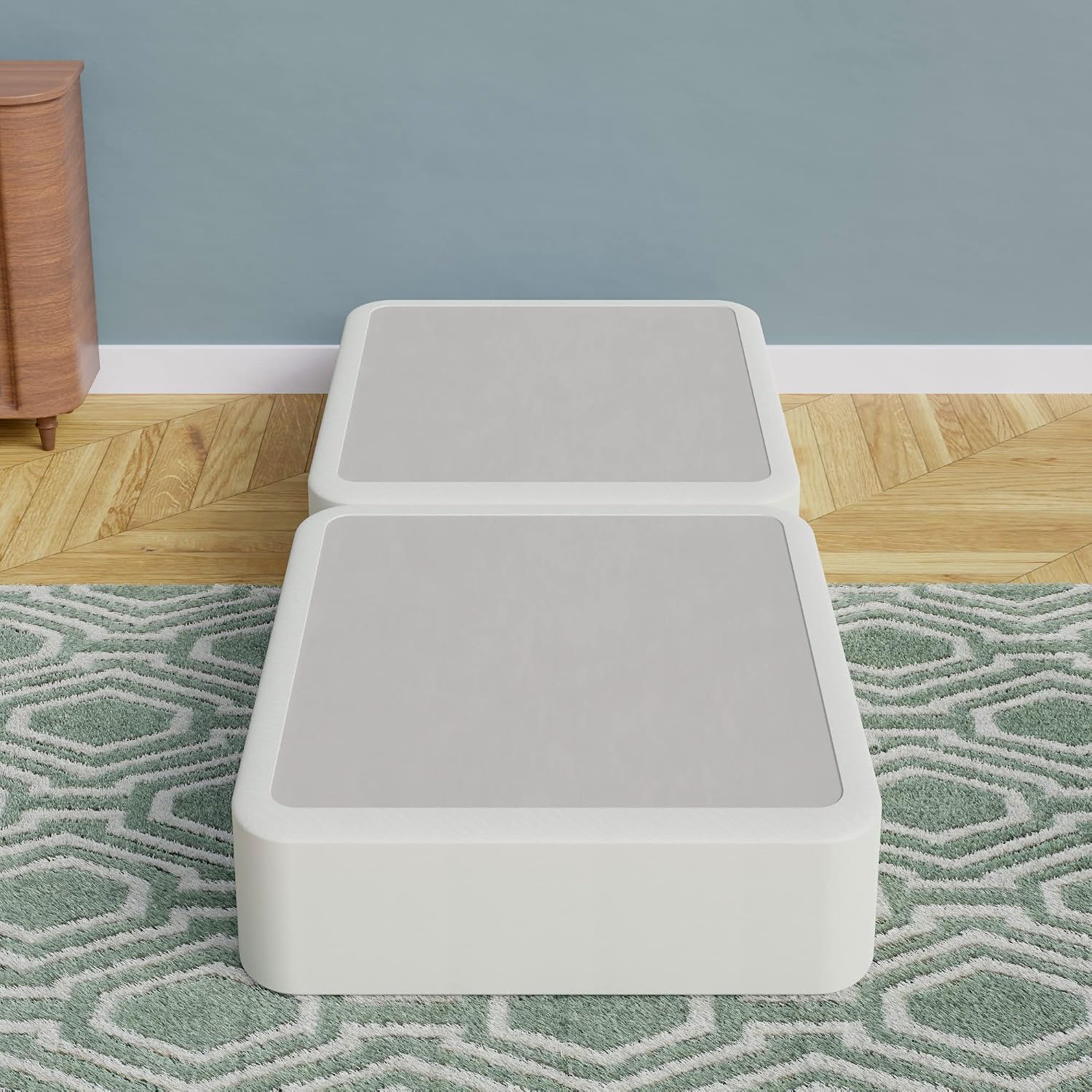 4-Inch Fully Assembled Low Profile Split Wood Traditional Box Spring/Foundation For Mattress Set, Twin