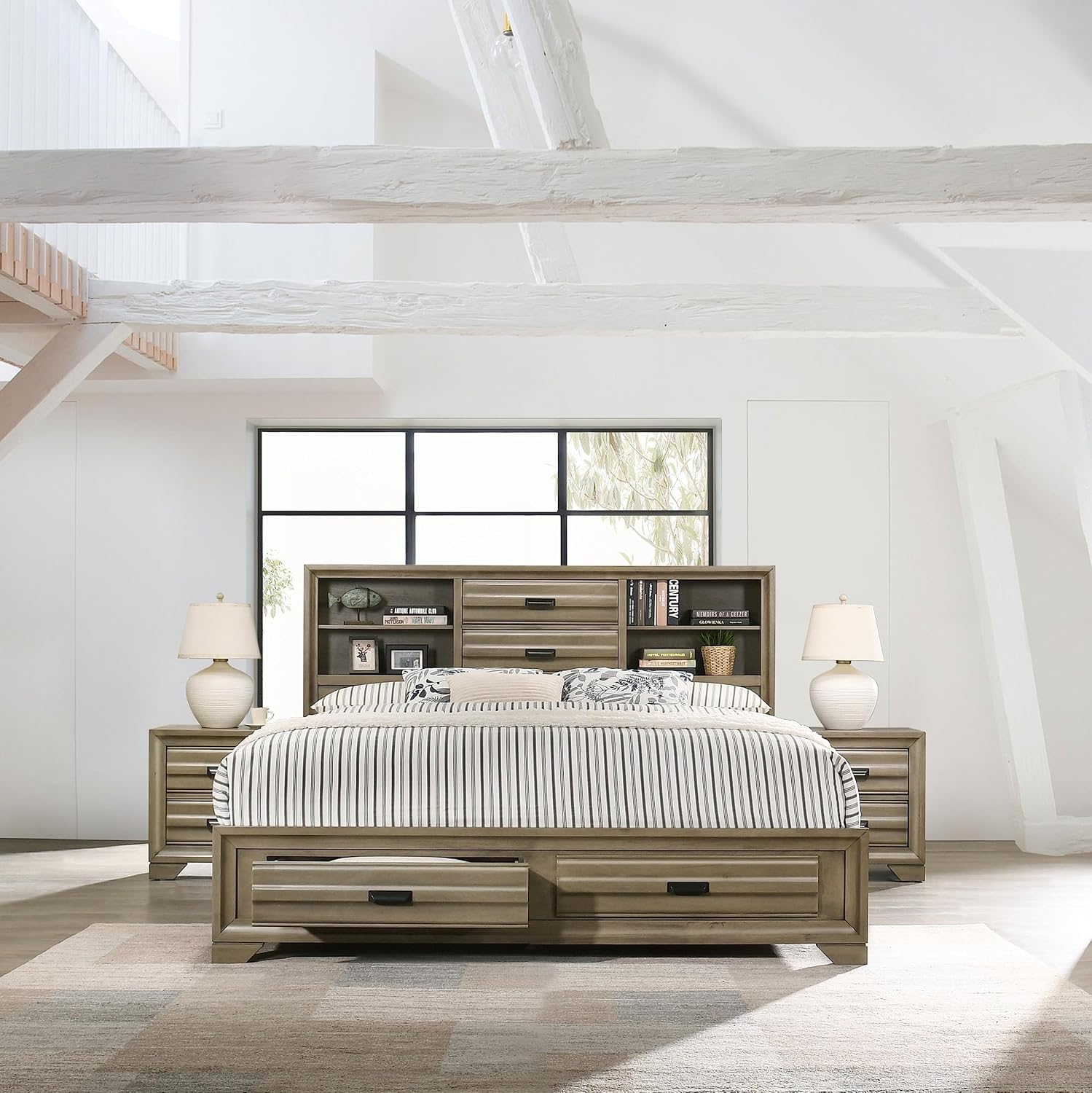 Roundhill Furniture Loiret Light Gray Finish 3-Piece Wood Bedroom Set with King Size Storage Bed with Two Nightstands