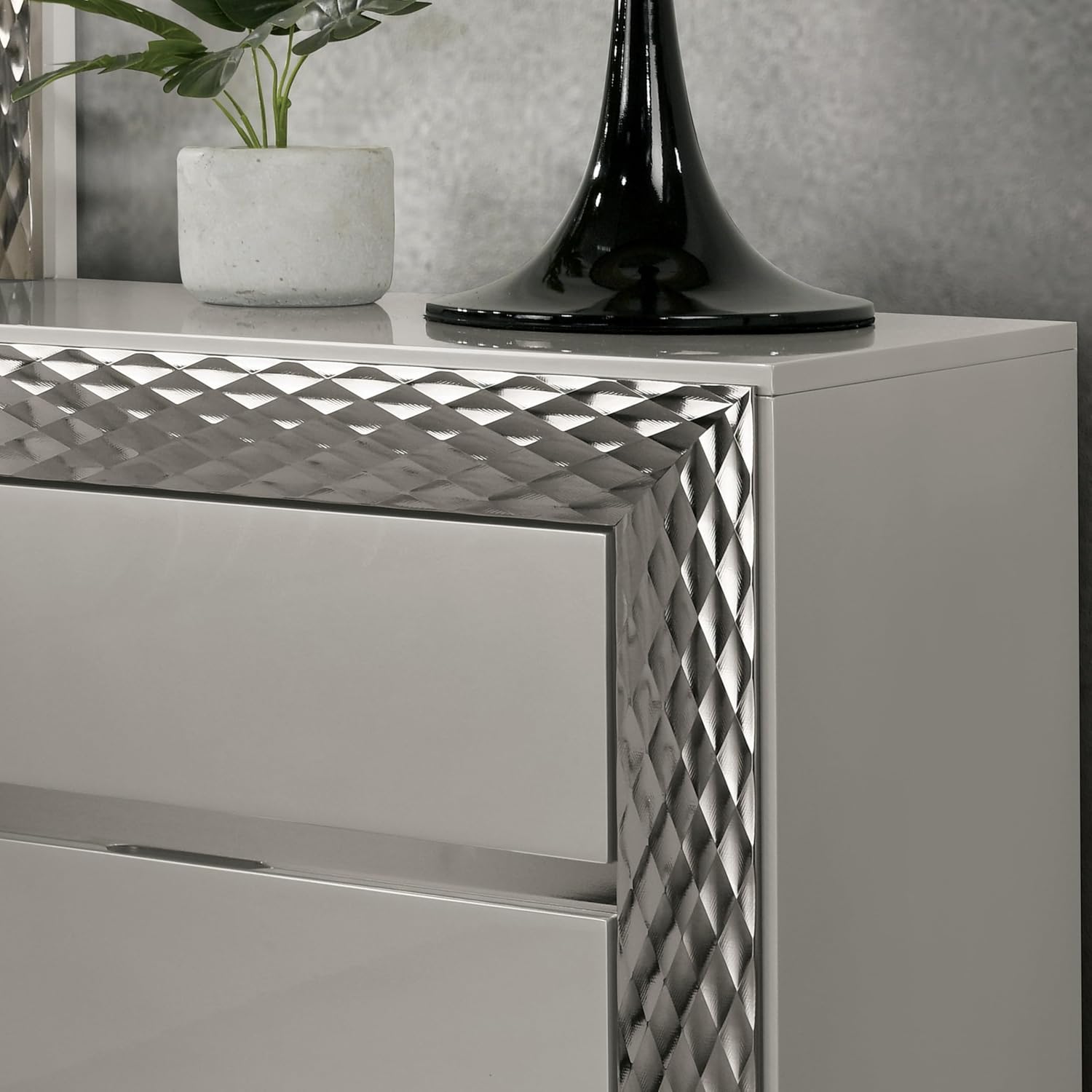 Furniture of America Racken Glam Solid Wood 5-Piece Bedroom Set with LED on Chevron Headboard, Plinth Base, Silver Molding, Metal Side Glide, Felt-Lined Top Drawer, No Box Spring Needed, King, Gray