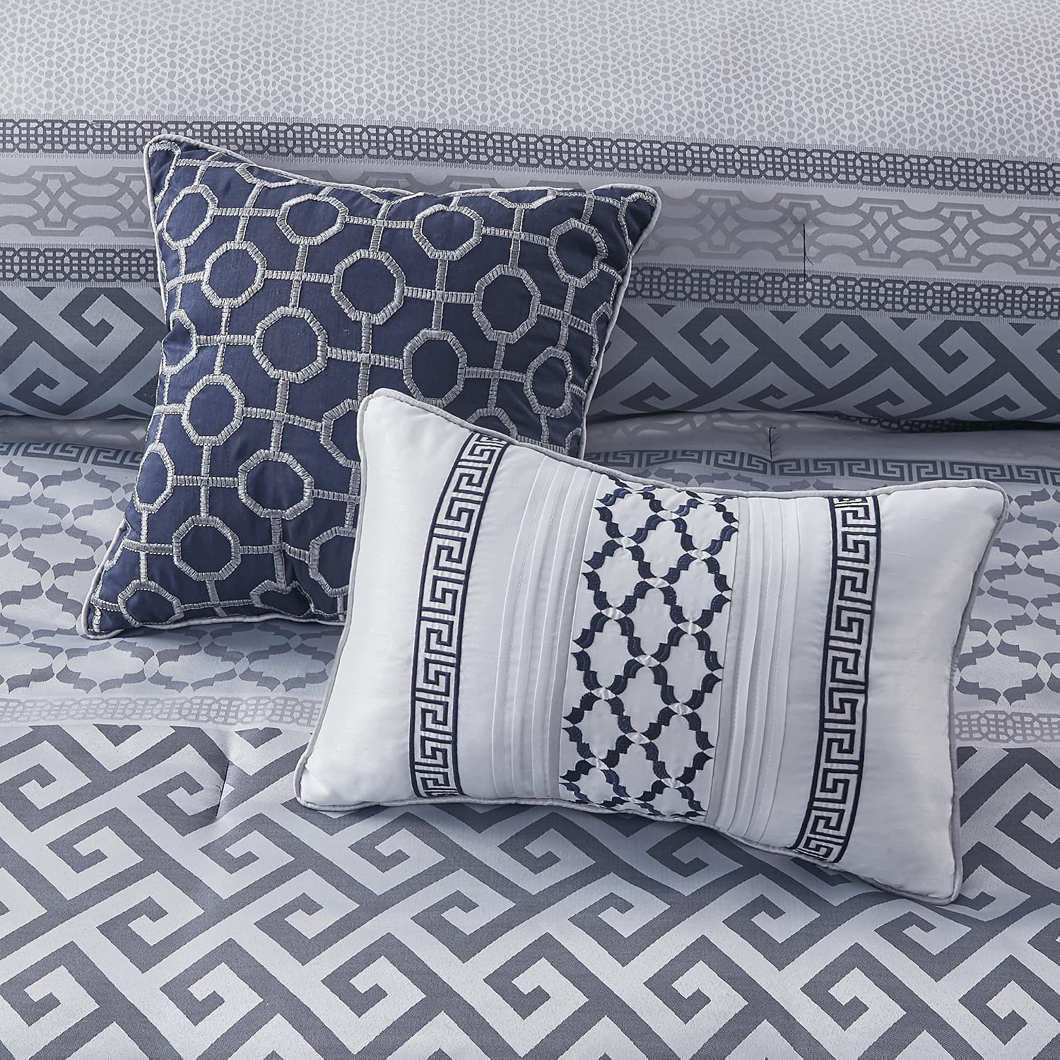Madison Park Luxury Comforter Set-Traditional Jacquard Design All Season Down Alternative Bedding, Matching Bedskirt, Decorative Pillows, Cal King(104'x92'), Bennett, Geometric Navy 7 Piece