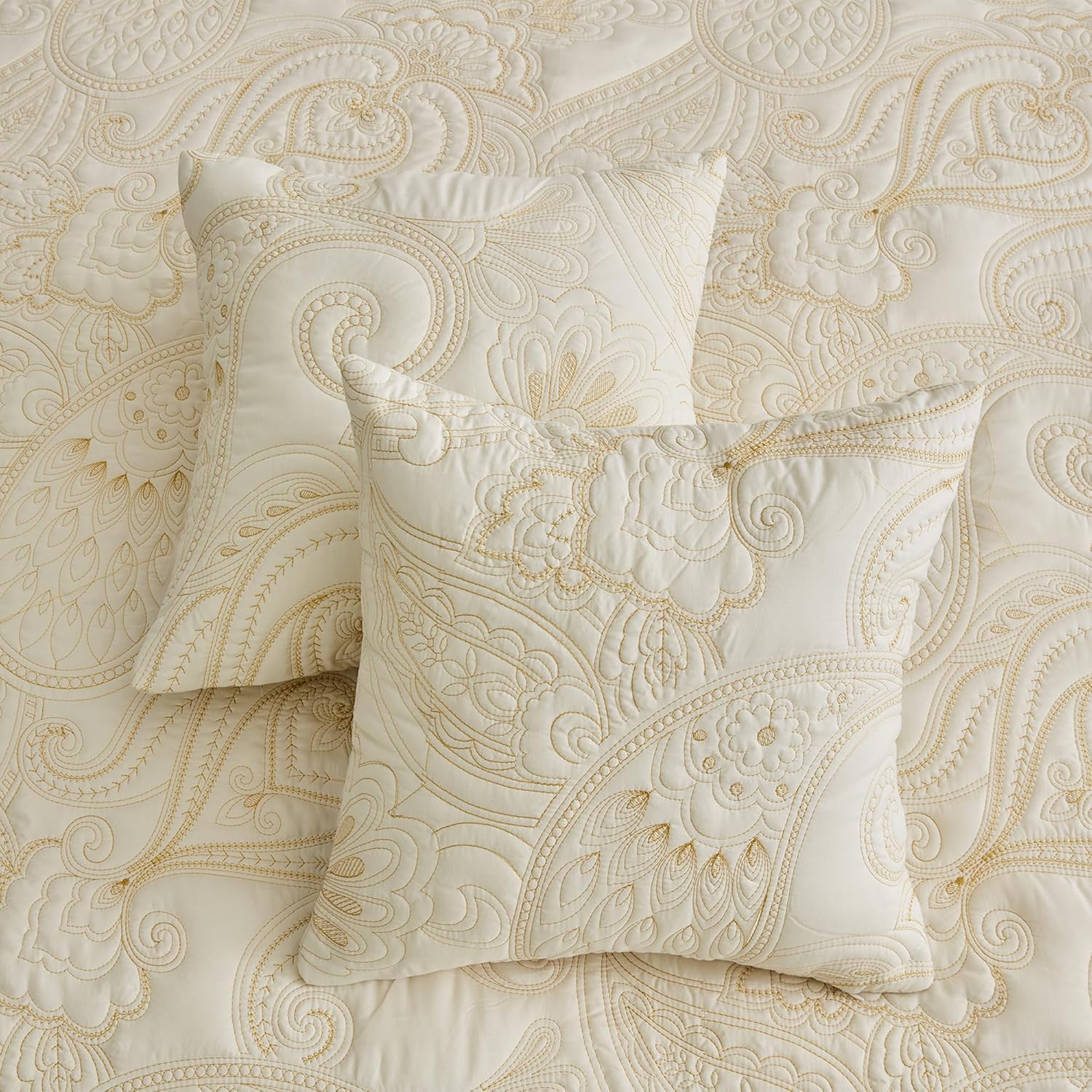 Oversized King Bedspread, Paisley Pattern Design, Lightweight Bedding Cover, Reversible, 5 Piece, 100% Microfiber, Ivory Yellow