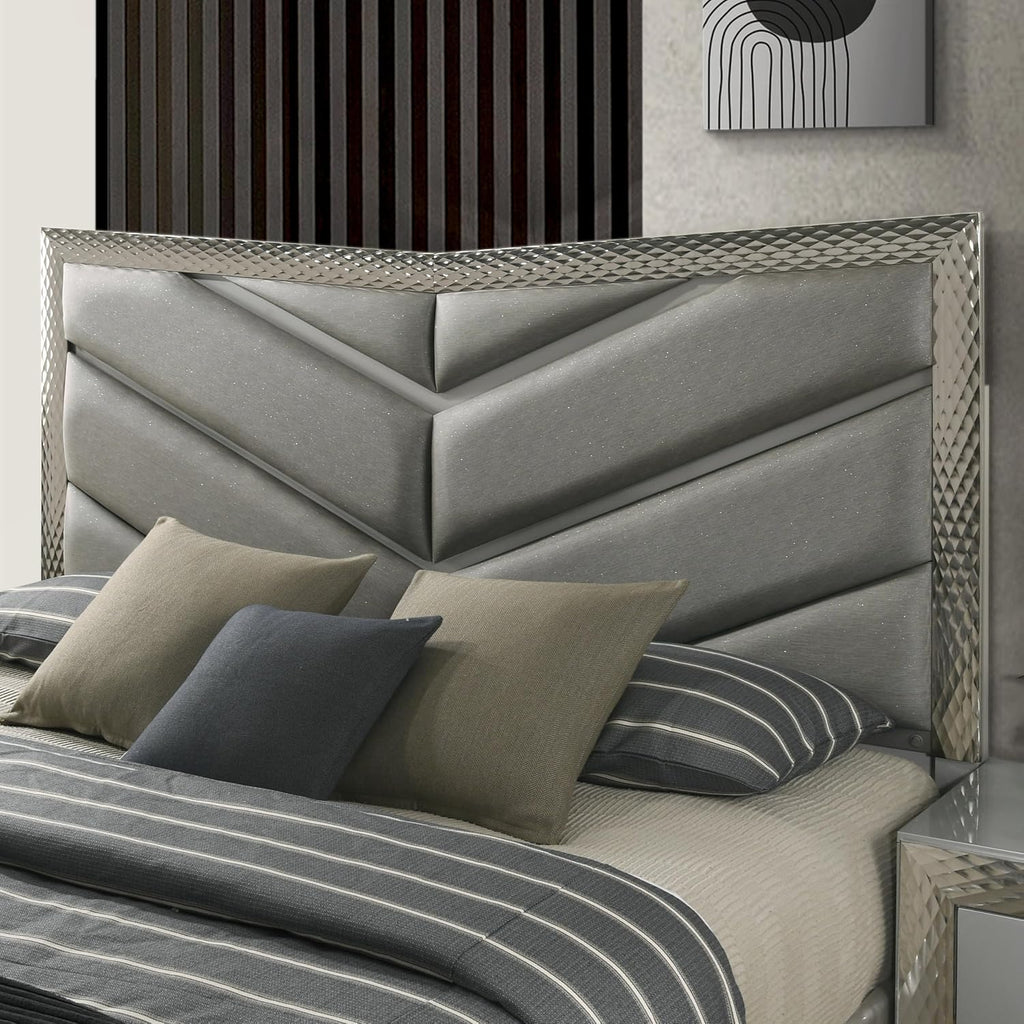 Furniture of America Racken Glam Solid Wood 5-Piece Bedroom Set with LED on Chevron Headboard, Plinth Base, Silver Molding, Metal Side Glide, Felt-Lined Top Drawer, No Box Spring Needed, King, Gray