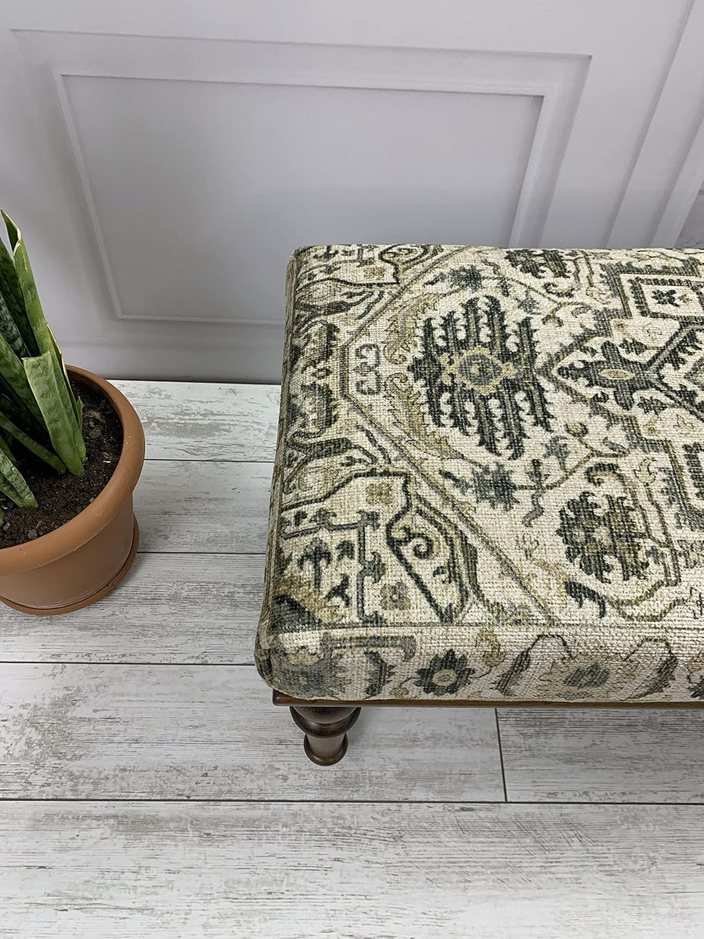 Boho Bench, Rug Ottoman Bench, Piano Bench, Decorative Bench, Bedroom Ottoman, Entry Bench, Vanity Bench, Handmade Bench, Upholstered Bench, Wood Bench, Kitchen Bench, Home Gift, 18x18x36, (Beige)
