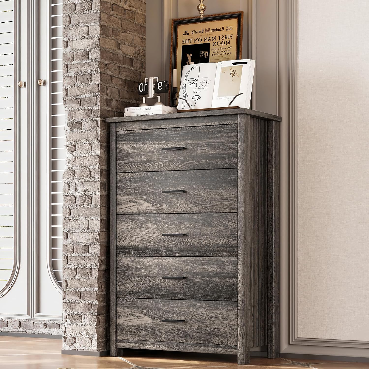 4 Pieces Bedroom Sets, Queen Size Vintage Wooden Platform Bed Frame with 2 Nightstands and 1 Chest, Antique Gray